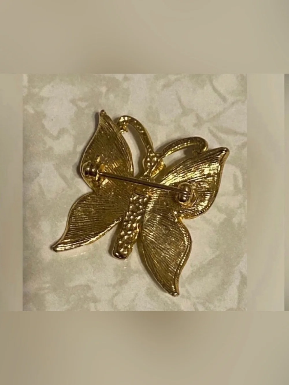 Gold Tone Enamel Butterfly Rhinestone Pin #7566 💎
